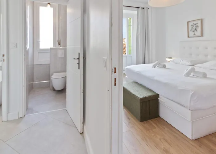 Le Prado - Centre - Spacious - Ac Lejlighed