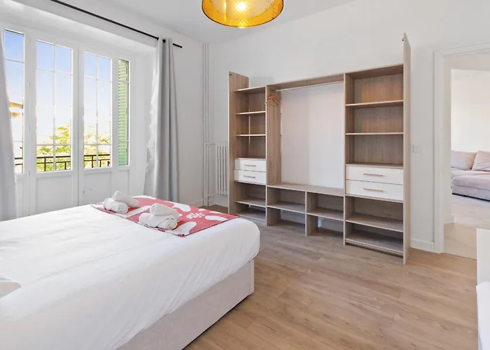 Le Prado - Centre - Spacious - Ac * Cannes