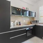 Apartment Le Prado - Centre - Spacious - Ac