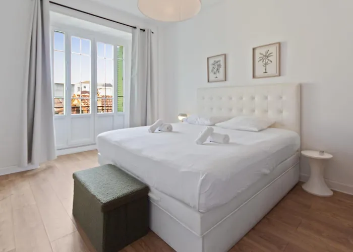 Le Prado - Centre - Spacious - Ac 아파트