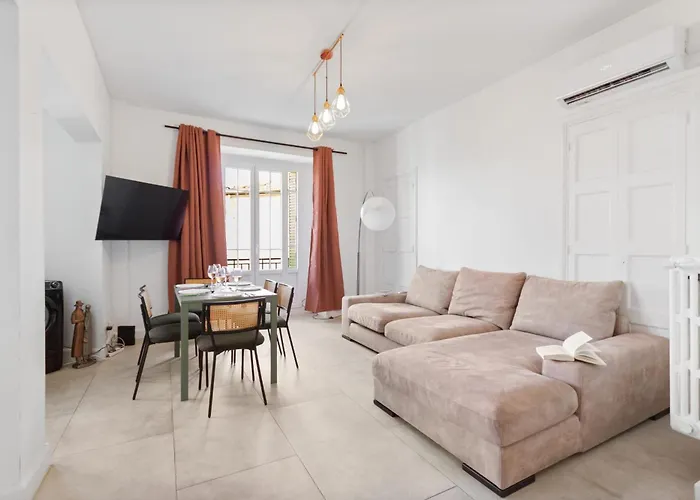 Le Prado - Centre - Spacious - Ac